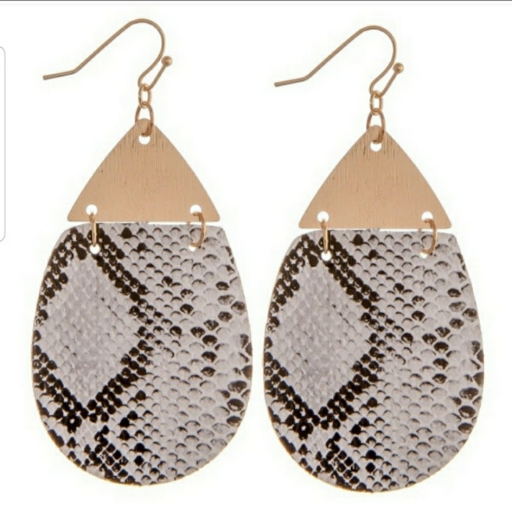 Snakeprint Earrings - Picture 2 of 3